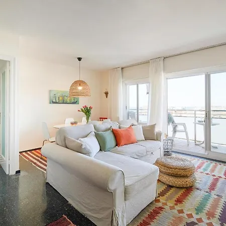 Gorgeous In With Kitchen